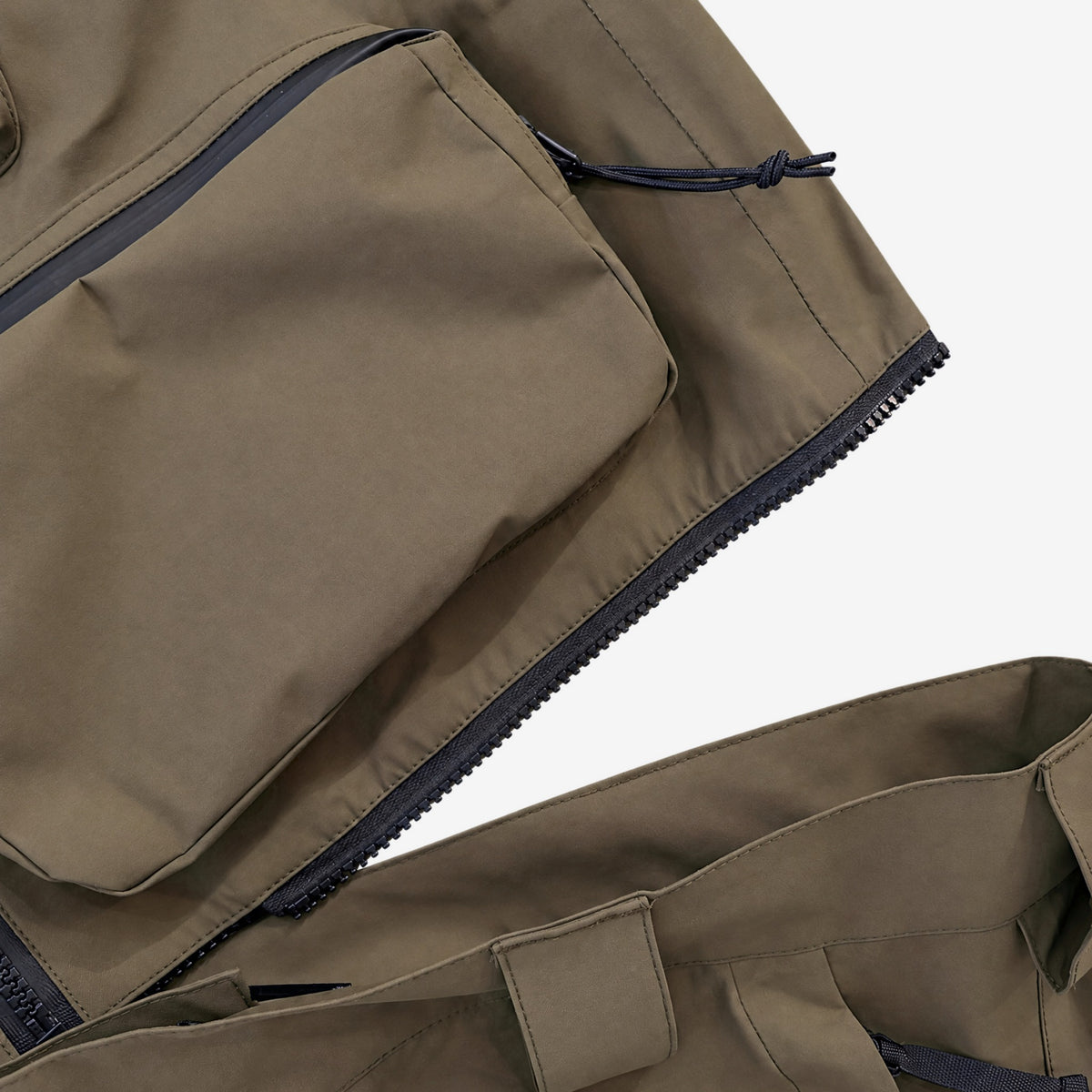 Endeavor 3L Scout Removable Bib Pant Algae, bib attachment zip detail