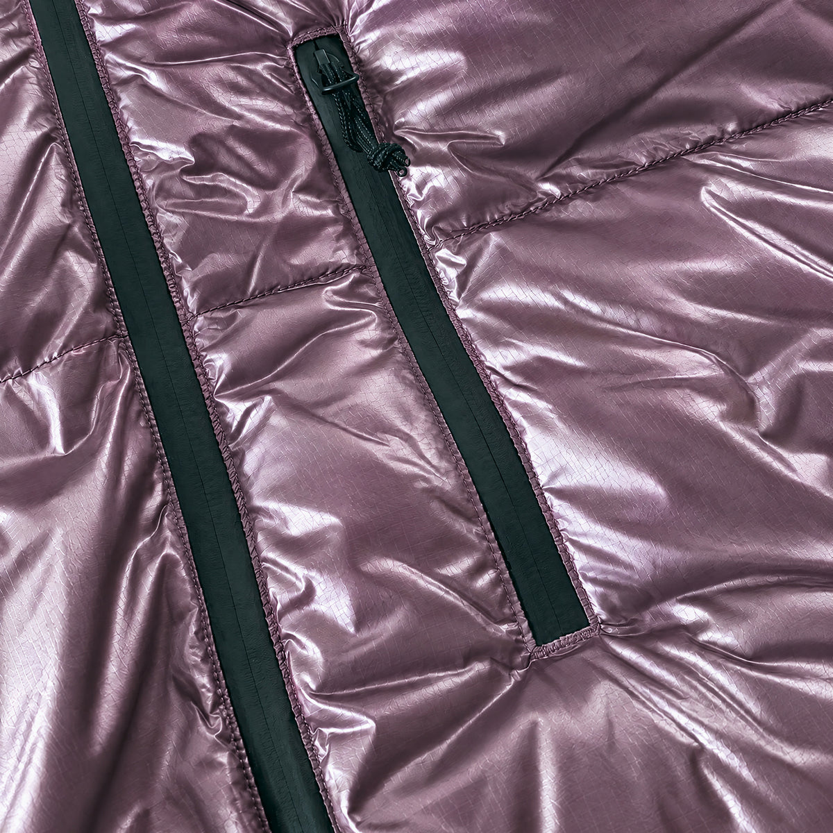 Endeavor Elite Insulated Jacket Burgundy – Detail 02 Chest Zip