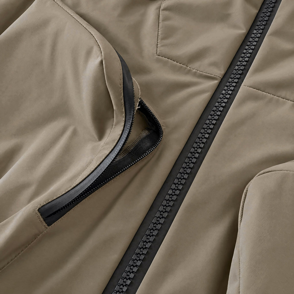Endeavor 3L Bellow Jacket in Algae, chest zip