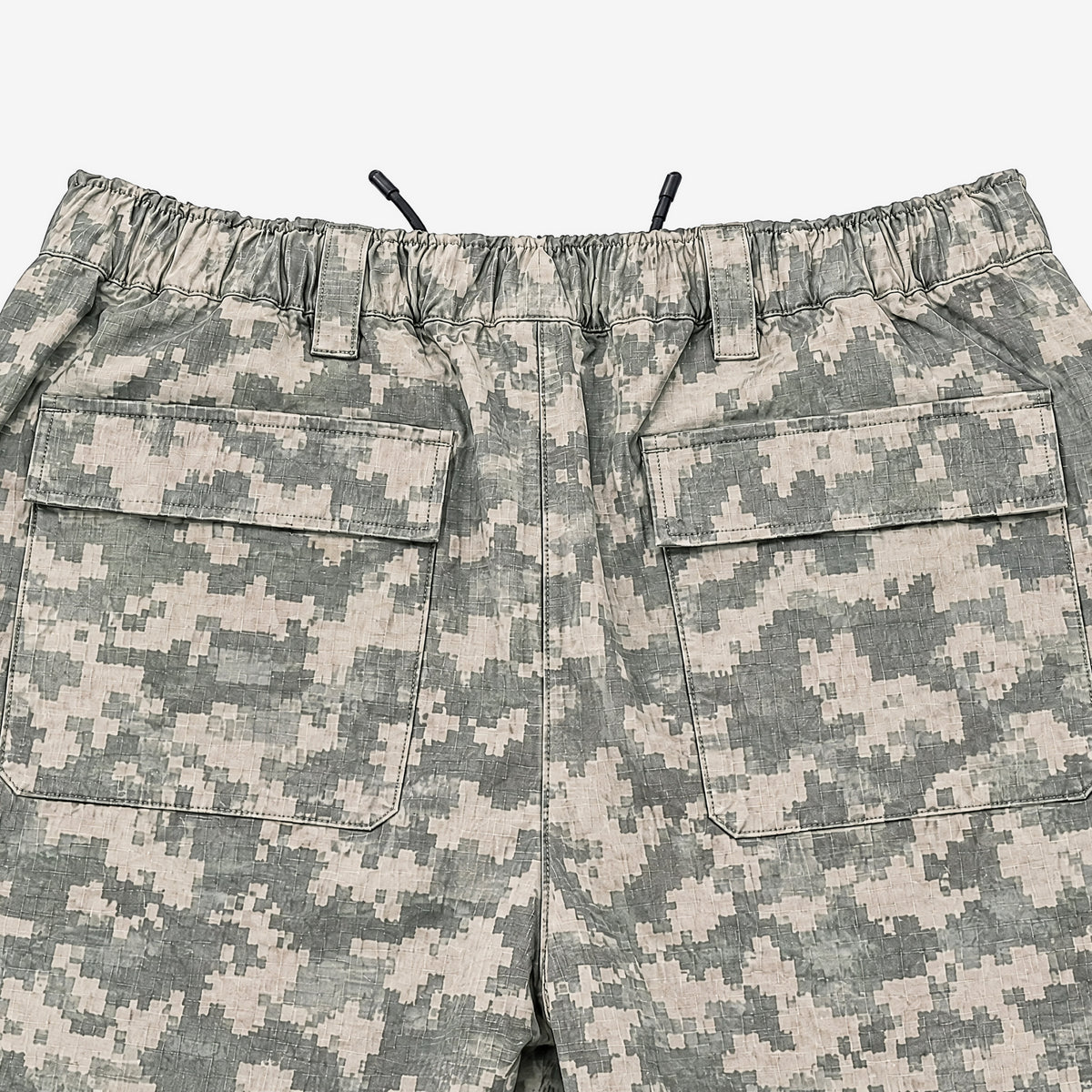 Endeavor 3L Scout Park Pant Digi Ripstop Canvas, back pockets detail