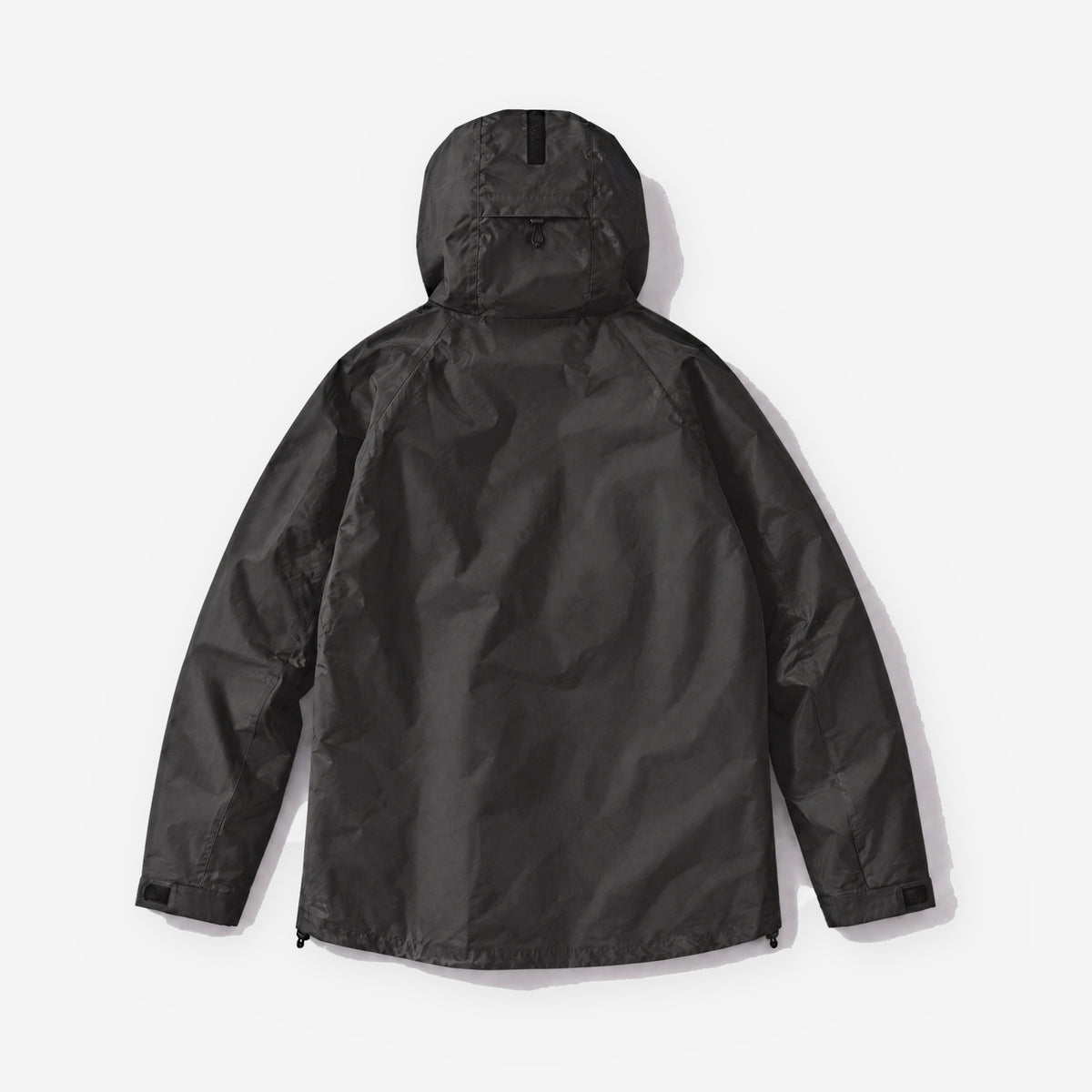 Endeavor 3L Bellow Jacket in Black, back flat lay