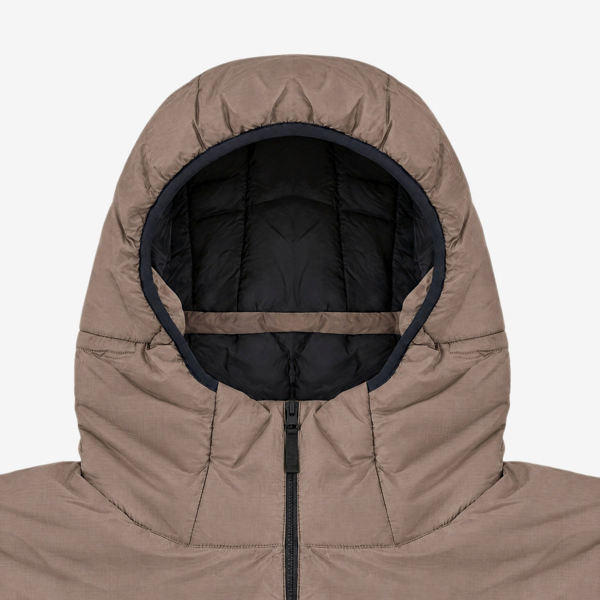 Endeavor Aeroshield Insulated Jacket in Silt, hood, lining and front zip