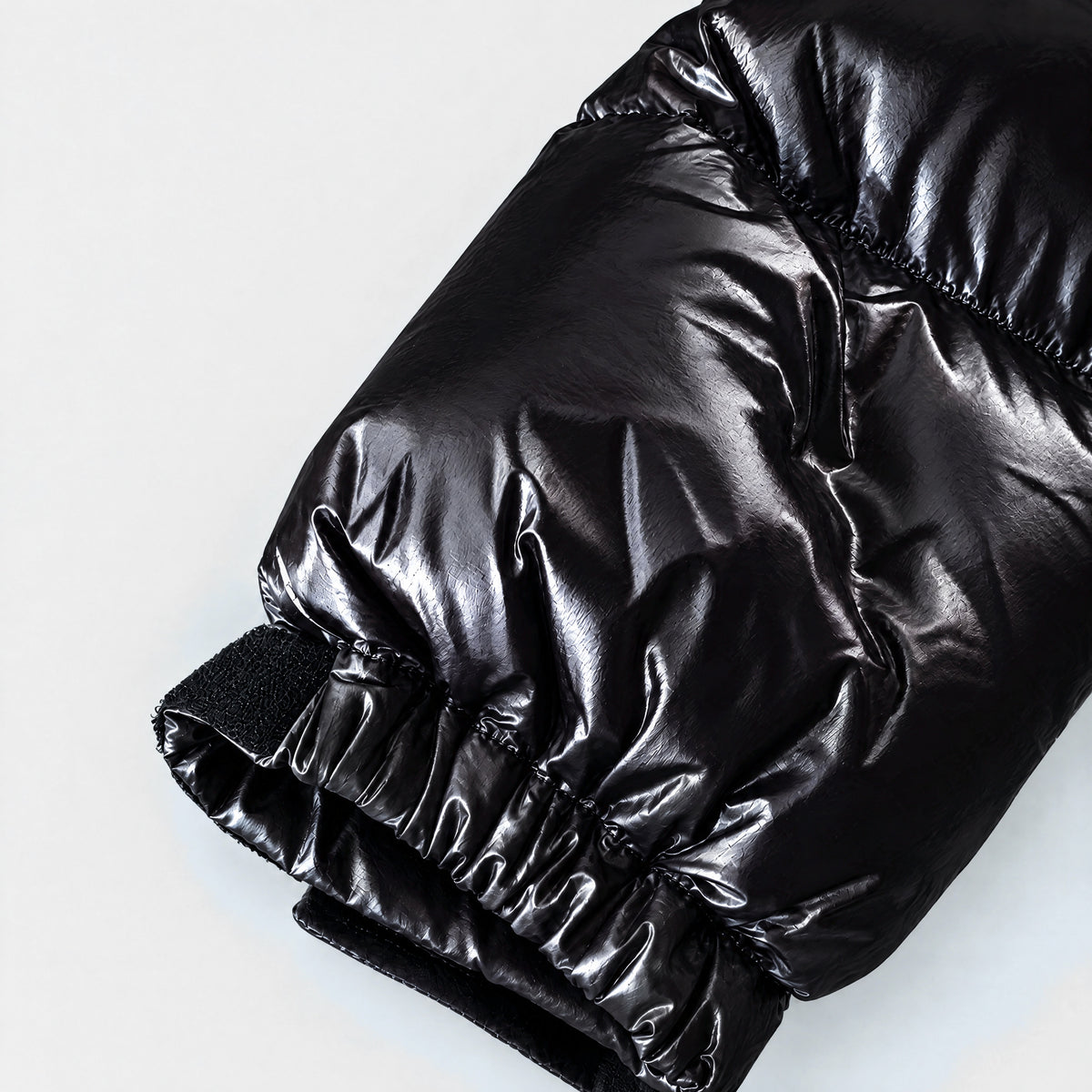 Endeavor Elite Insulated Jacket Black – Detail 04 Cuff
