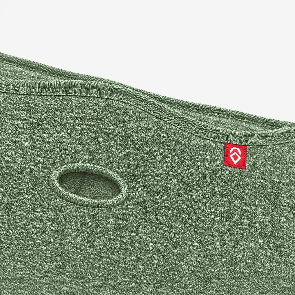 Airhole Airtube Ergo Merino – Jade – Embroidered airhole close-up