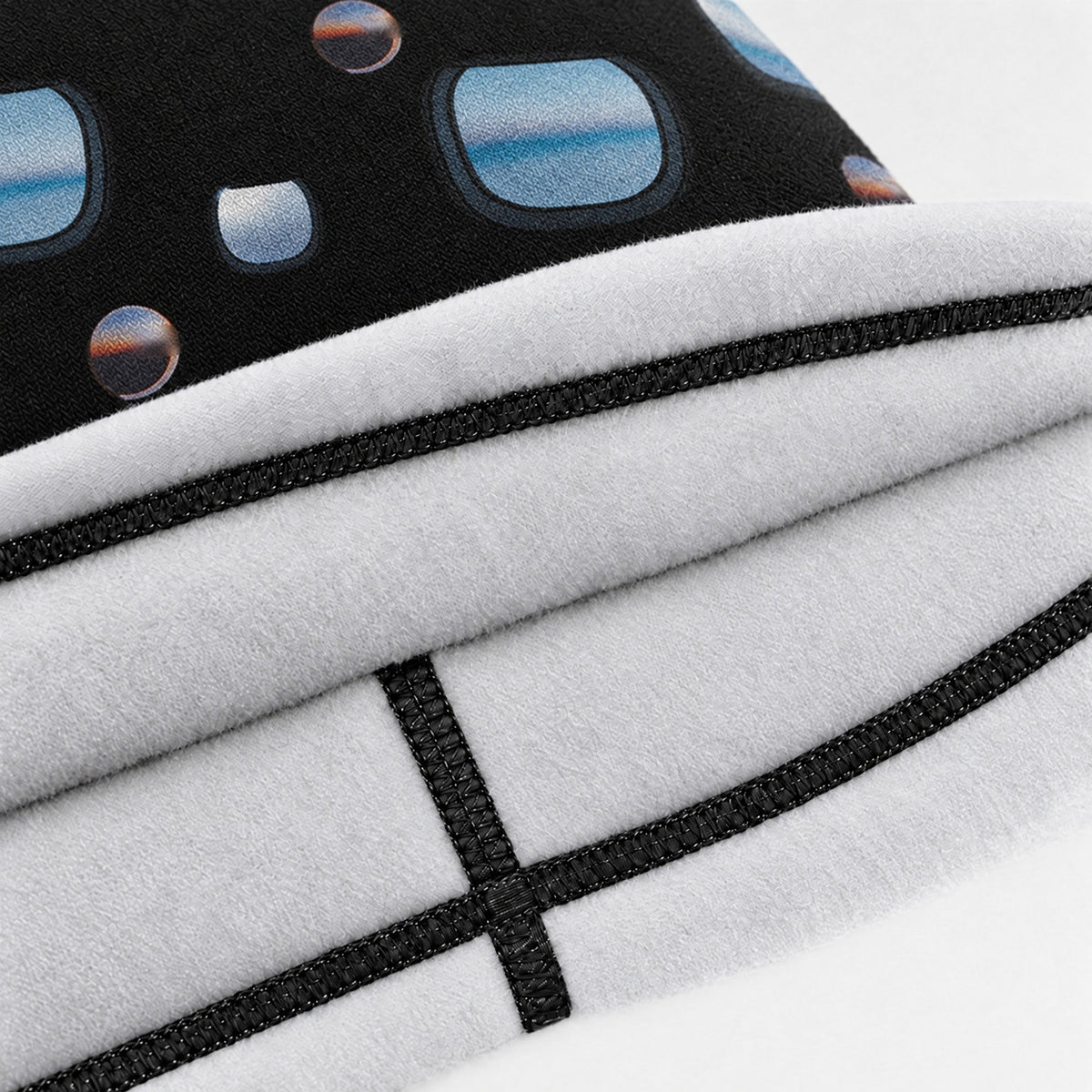 Airhole Airtube Ergo Polar Fleece – Blotto – Polar fleece close-up