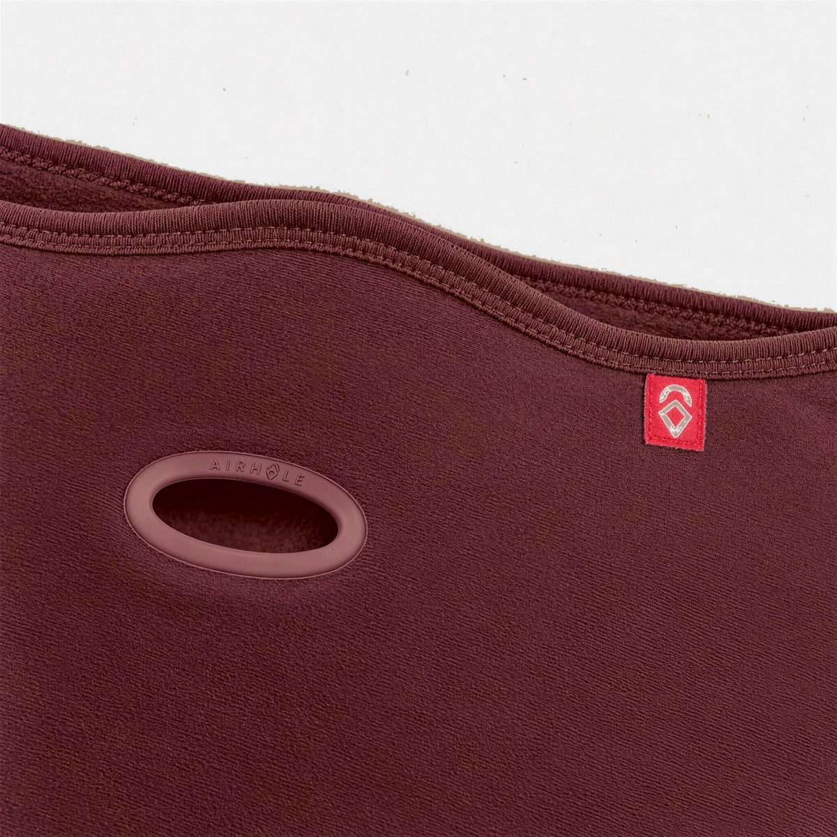 Airhole Airtube Ergo Polar Fleece – Maroon – Original Airhole close-up