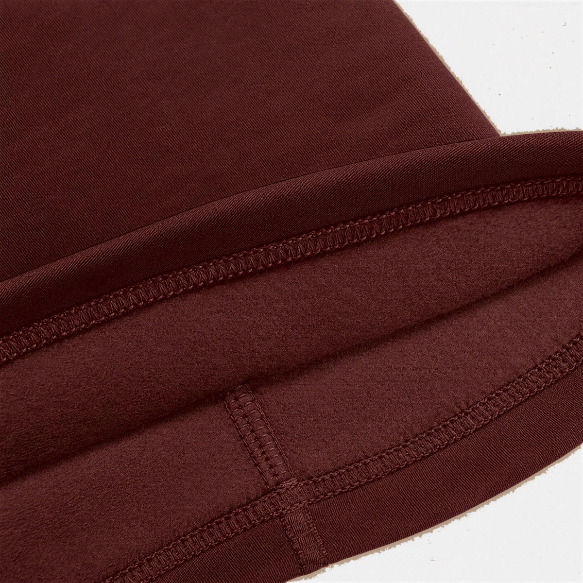 Airhole Airtube Ergo Polar Fleece – Maroon – Polar fleece close-up