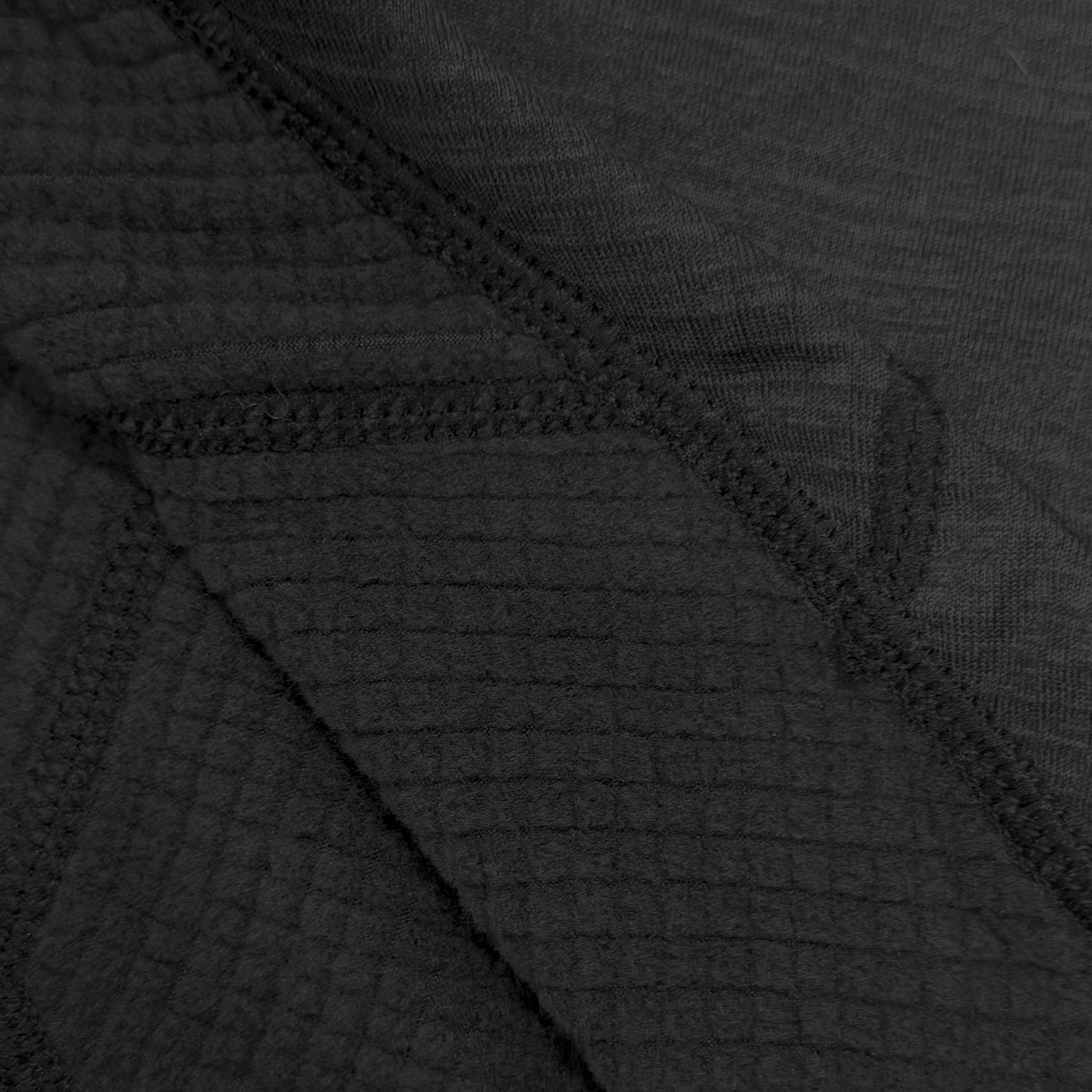 Airhole Balaclava Waffle Fleece – Black – Jersey face, grid fleece lining