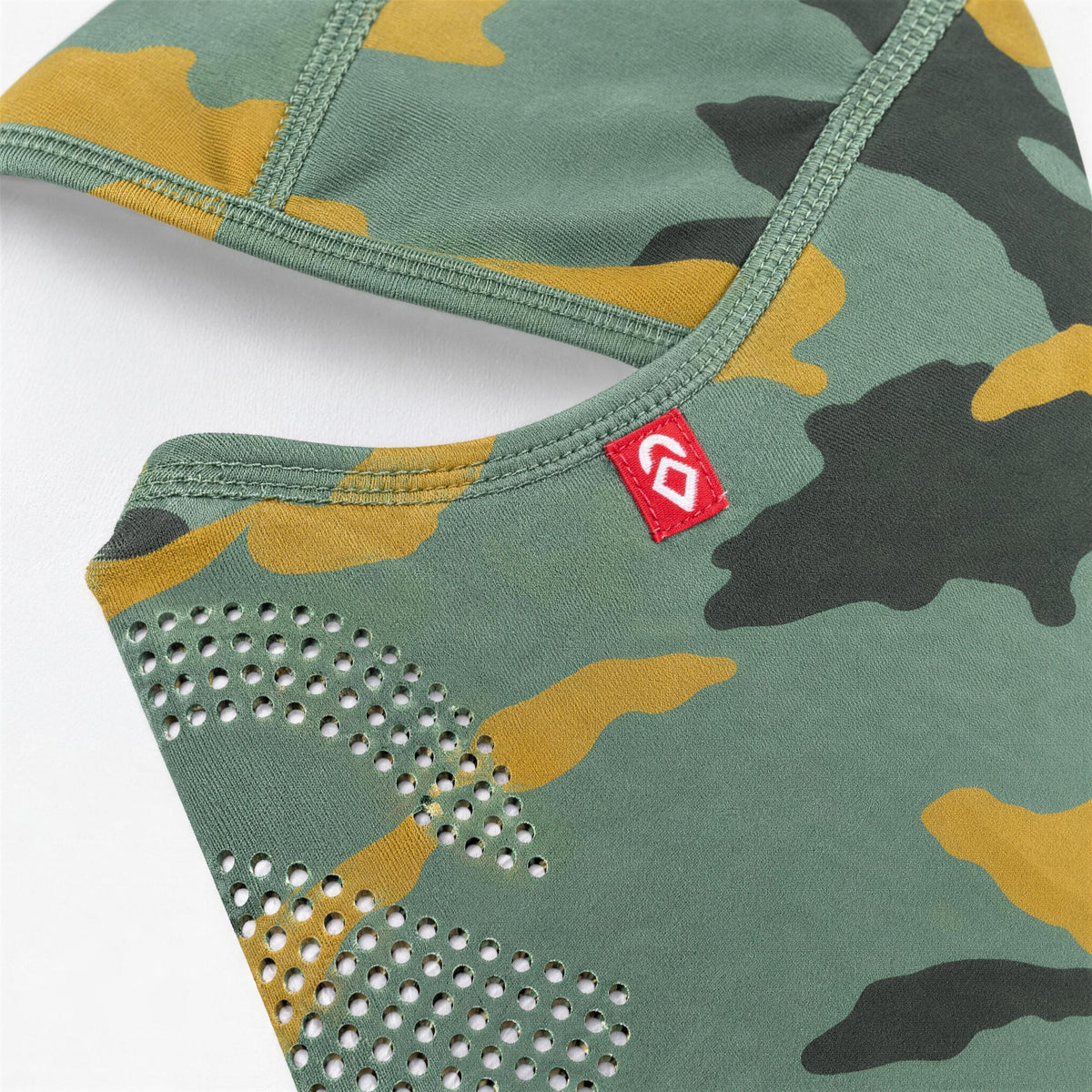 Airhole Laser Drytech Balaclava – Camo – Label close-up