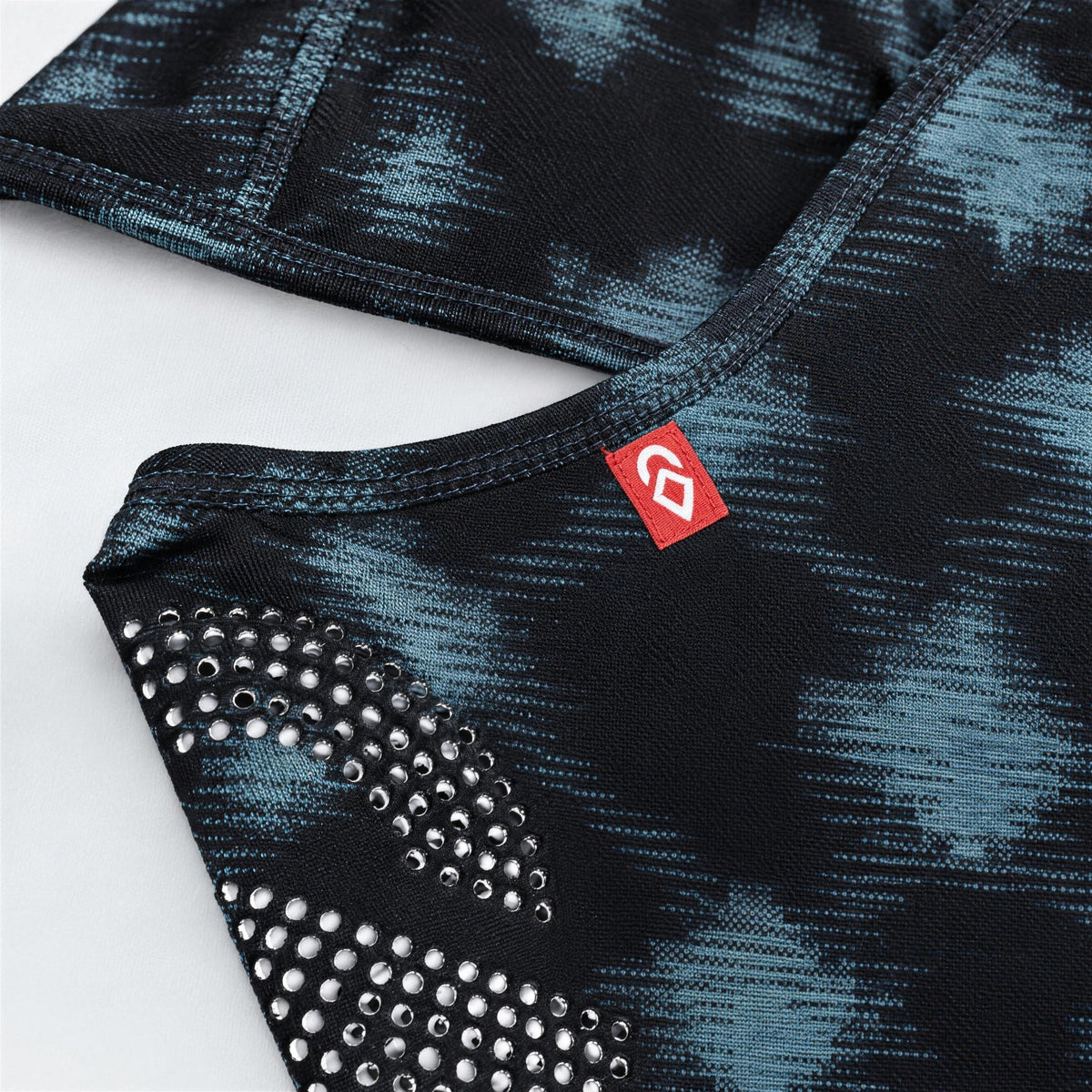 Airhole Laser Drytech Balaclava – Haze – Label close-up