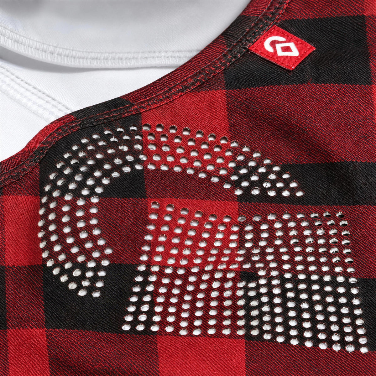 Airhole Laser Drytech Balaclava – Red Buffalo – Laser micro-airholes close-up