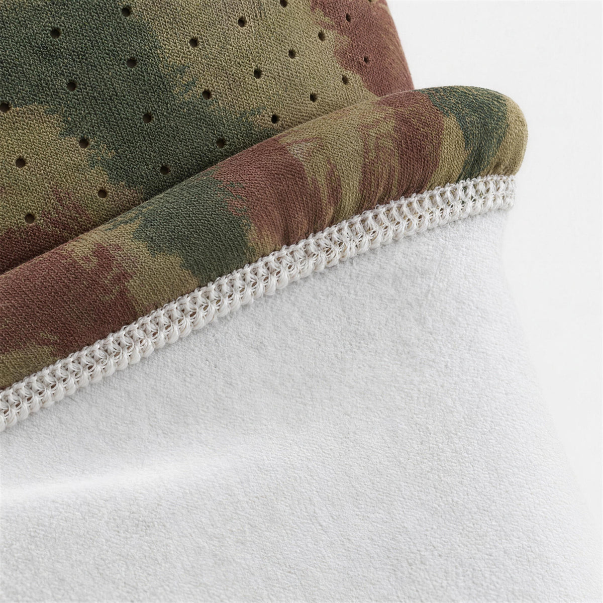 Airhole Laser Polar Fleece Balaclava – Brush Camo – fleece lining detail