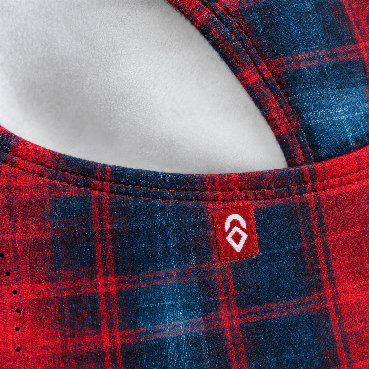 Airhole Laser Polar Fleece Balaclava – Row – woven label detail