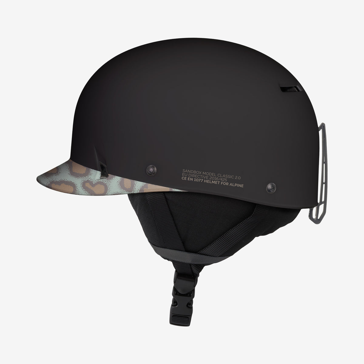 Sandbox Classic 2.0 Snow – Jun – left side