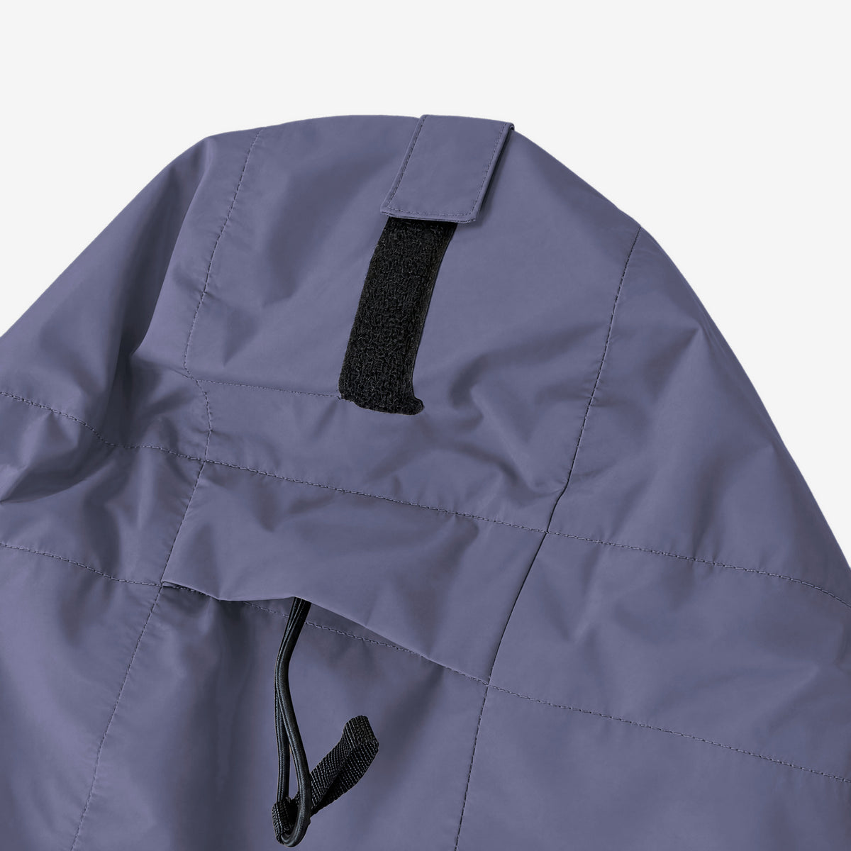 Endeavor 3L Bellow Jacket in Tincture, hood back adjuster