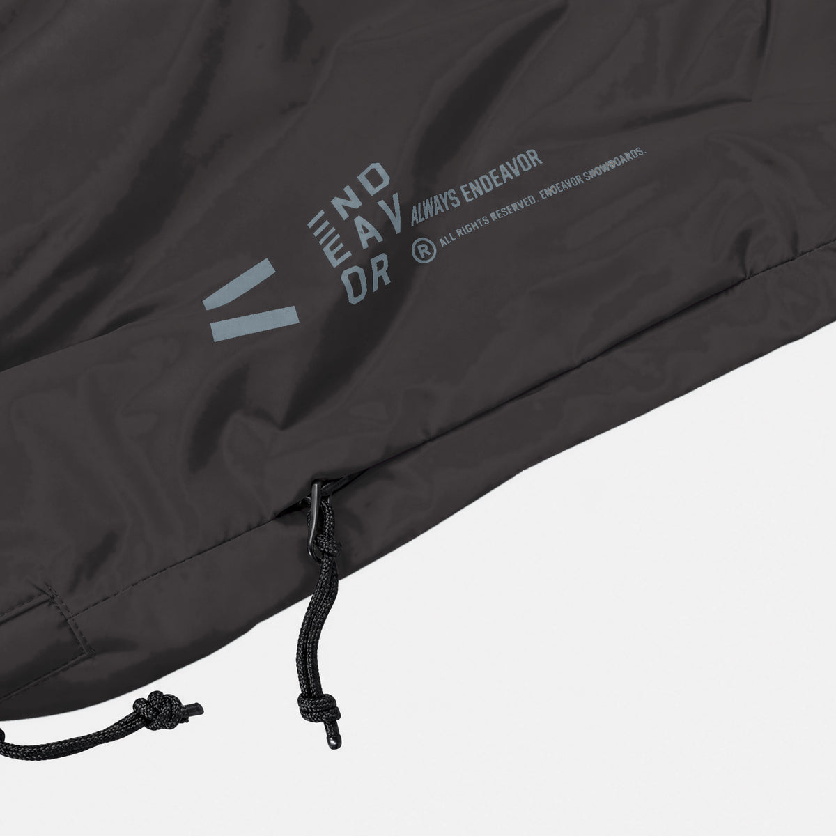 Endeavor 3L Bellow Jacket in Black, sleeve print
