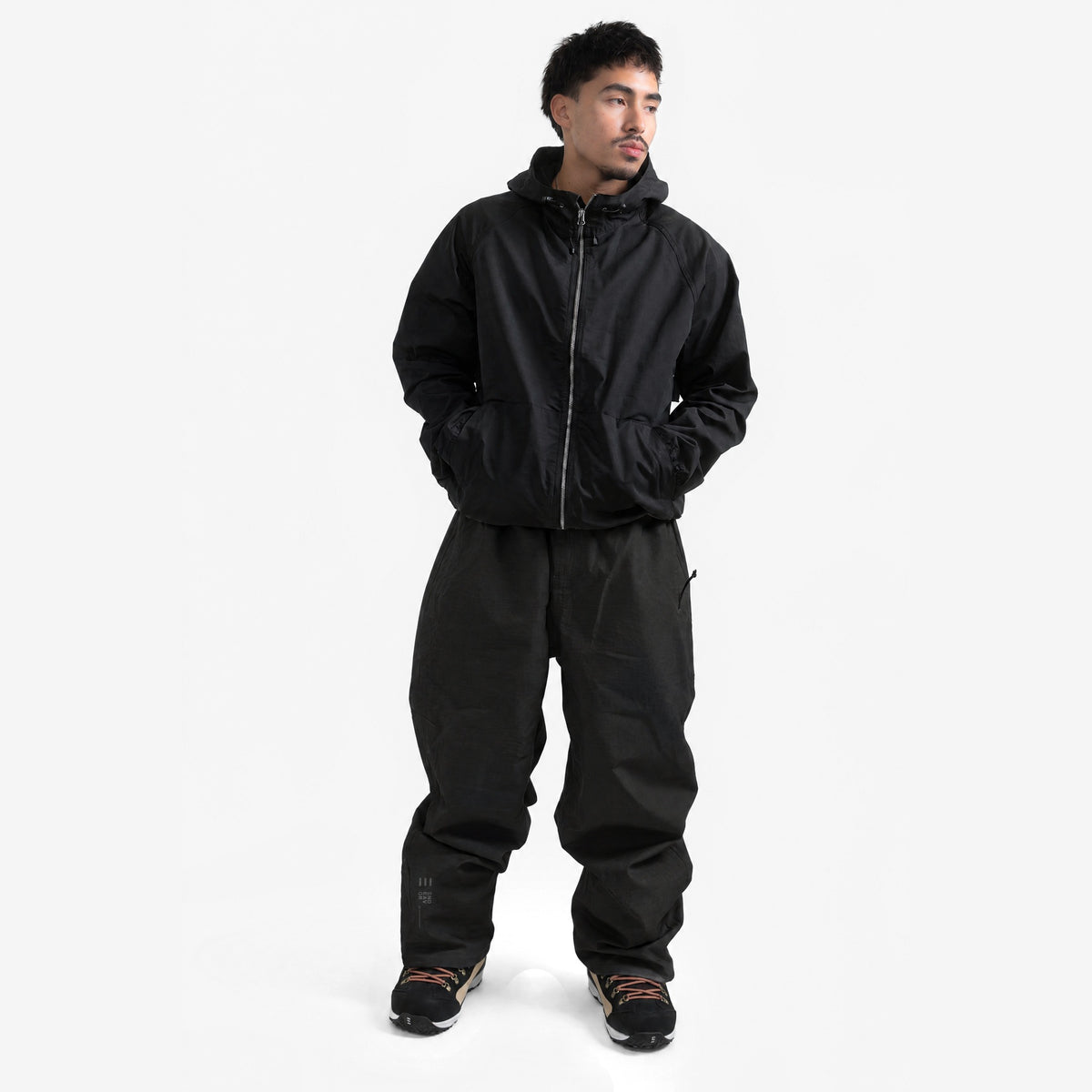 Endeavor 3L Scout Park Pant Limited Edition in Black Ripstop Canvas, on model