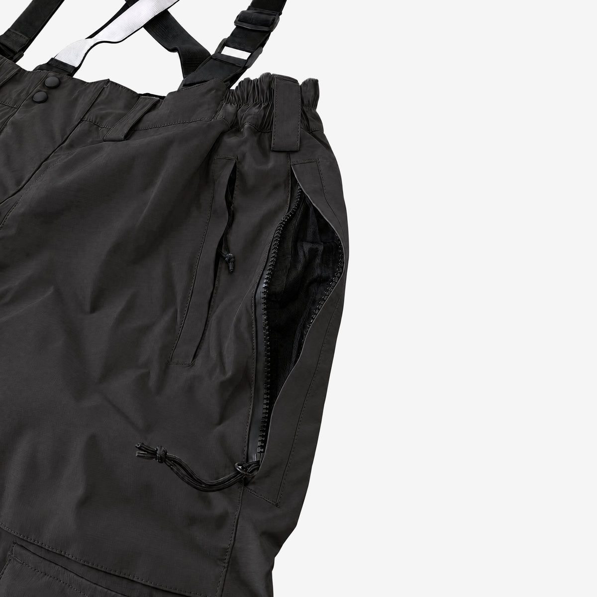 Endeavor 2L Patrol Cargo Pant in Black, hip zip pocket and open side leg vent with mesh lining