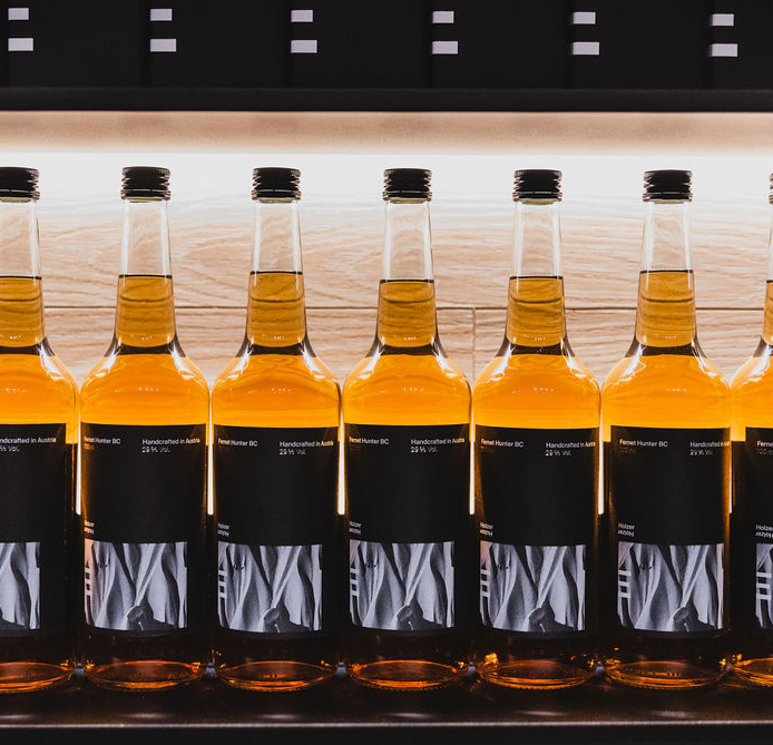 Fernet Hunter BC x Endeavor Snowboards