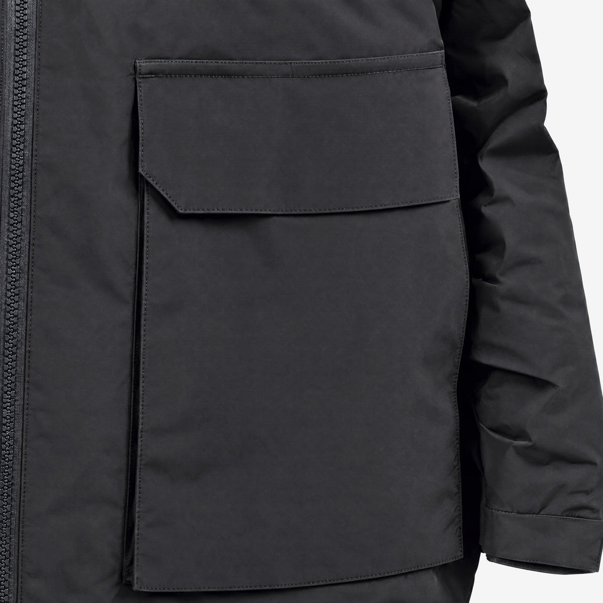 Endeavor 2L Patrol Jacket Black, cargo pocket detail