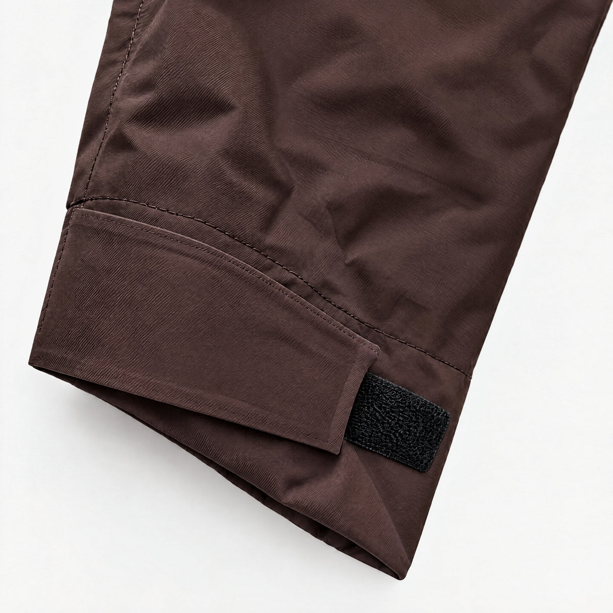 Endeavor 3L Scout Anorak Chocolate, velcro cuff