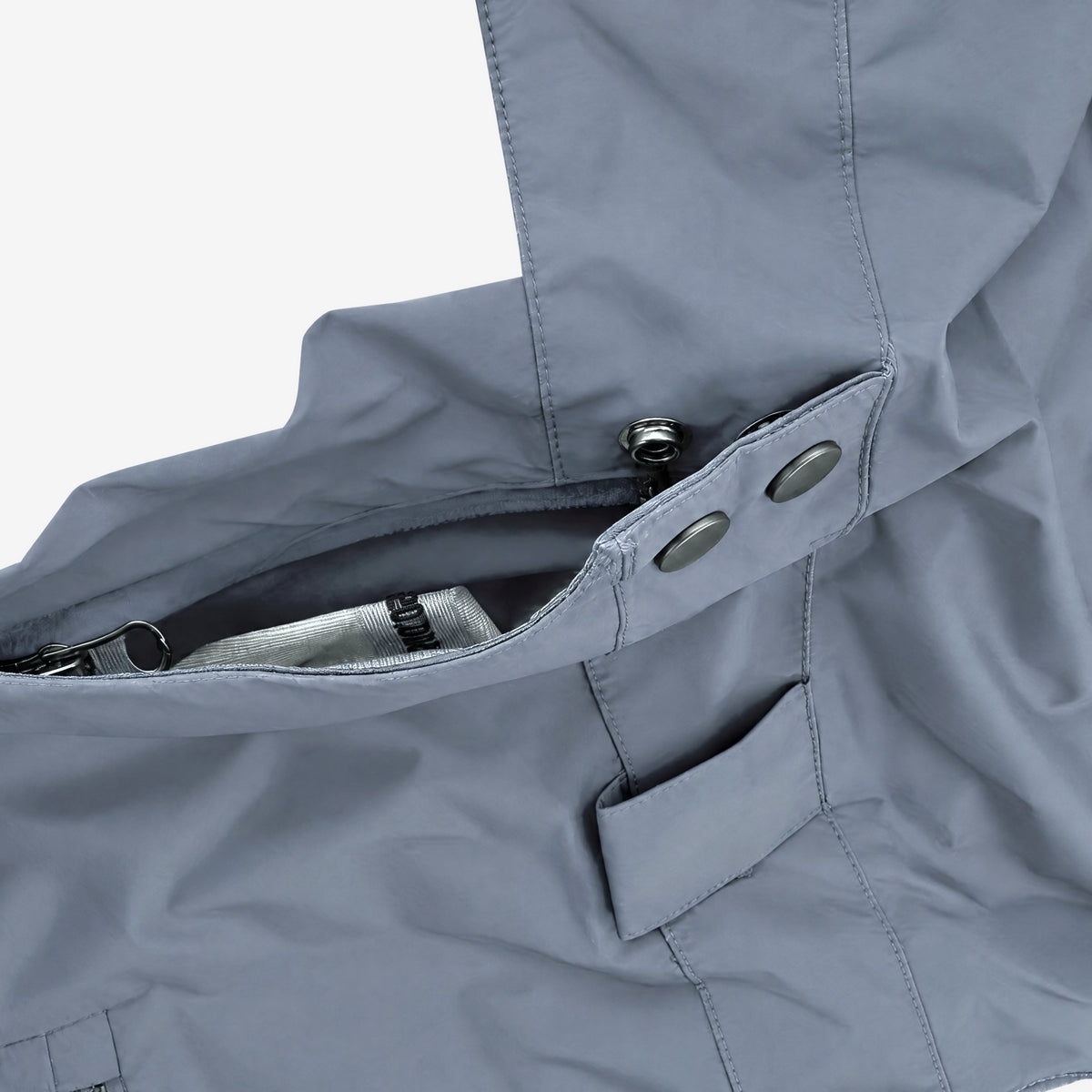 Endeavor 3L Shelter Bib Pant Graphite, waist snaps detail