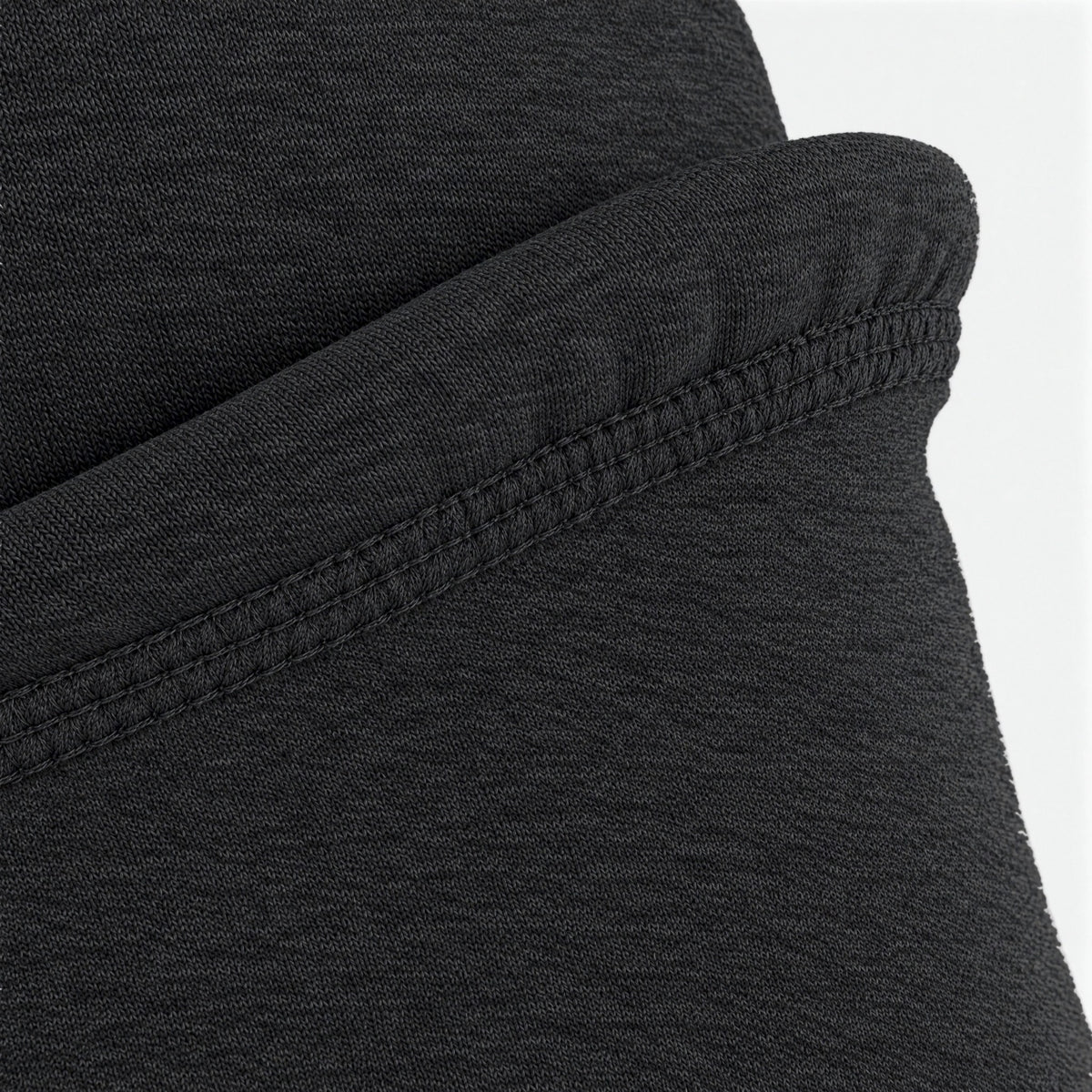 Airhole Balaclava Merino – Black – Merino wool close-up