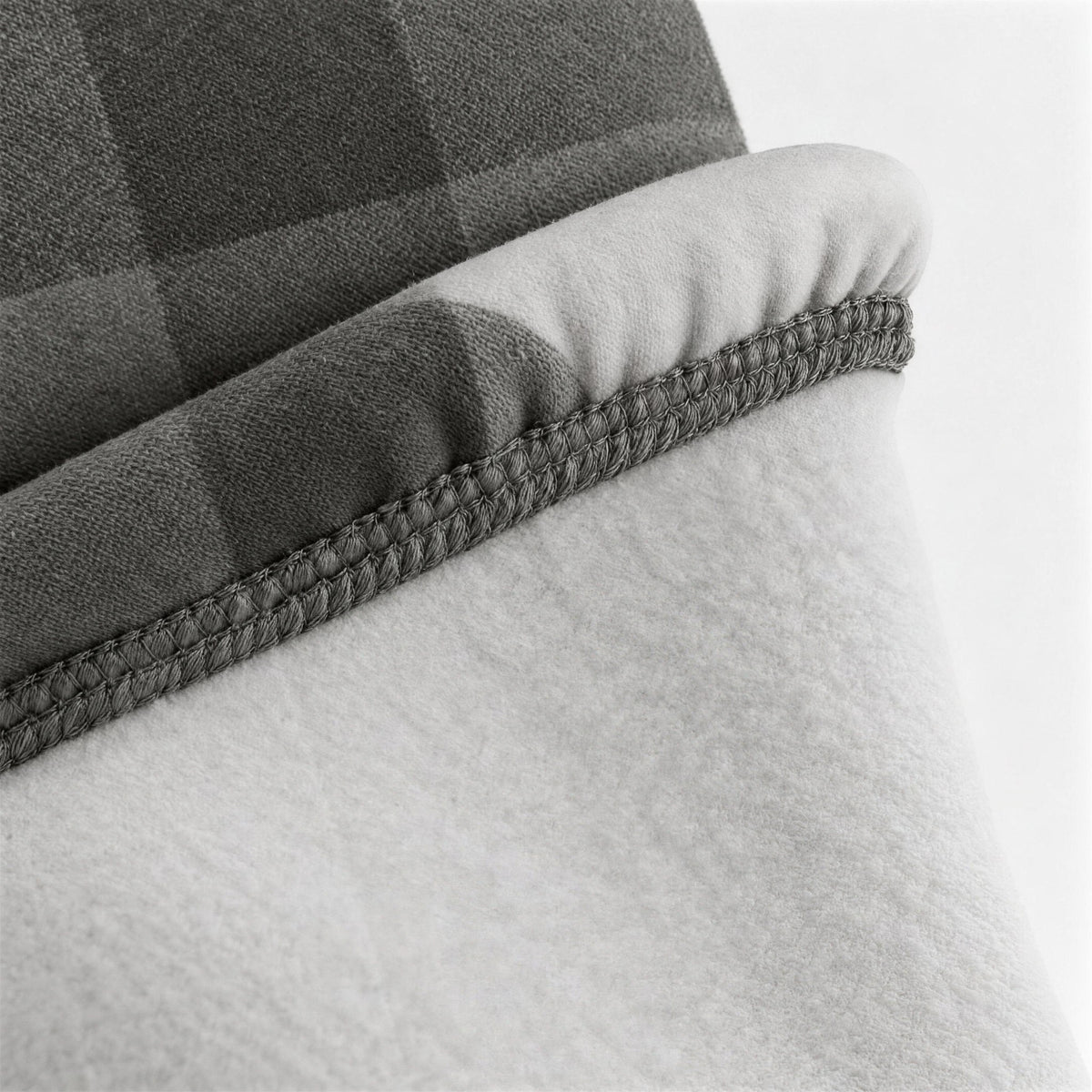 Airhole Balaclava Hinge Polar Fleece – Buffalo Plaid – Polar fleece close-up
