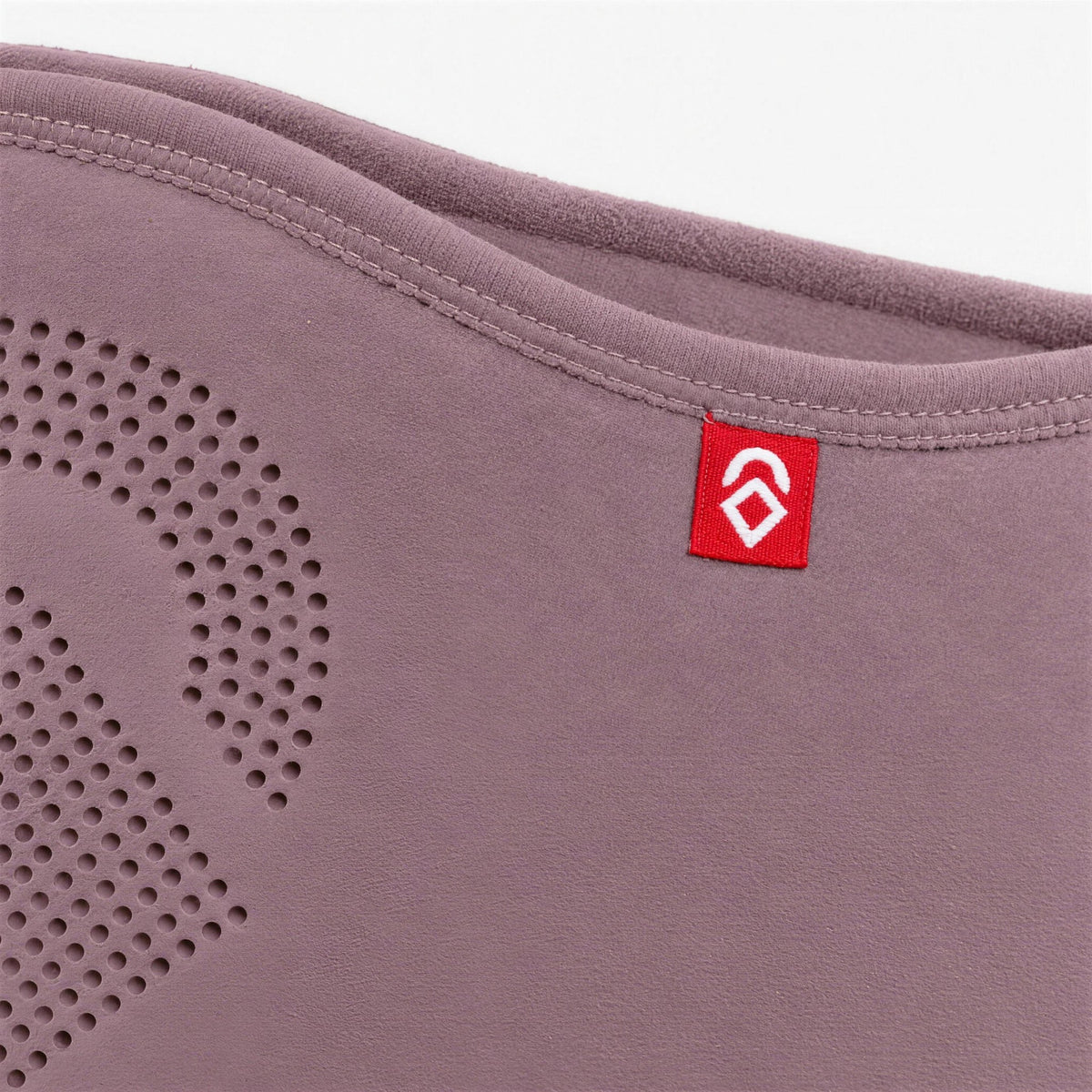 Airhole Airtube Ergo Laser Polar Fleece – Mulberry – Laser micro-airholes close-up