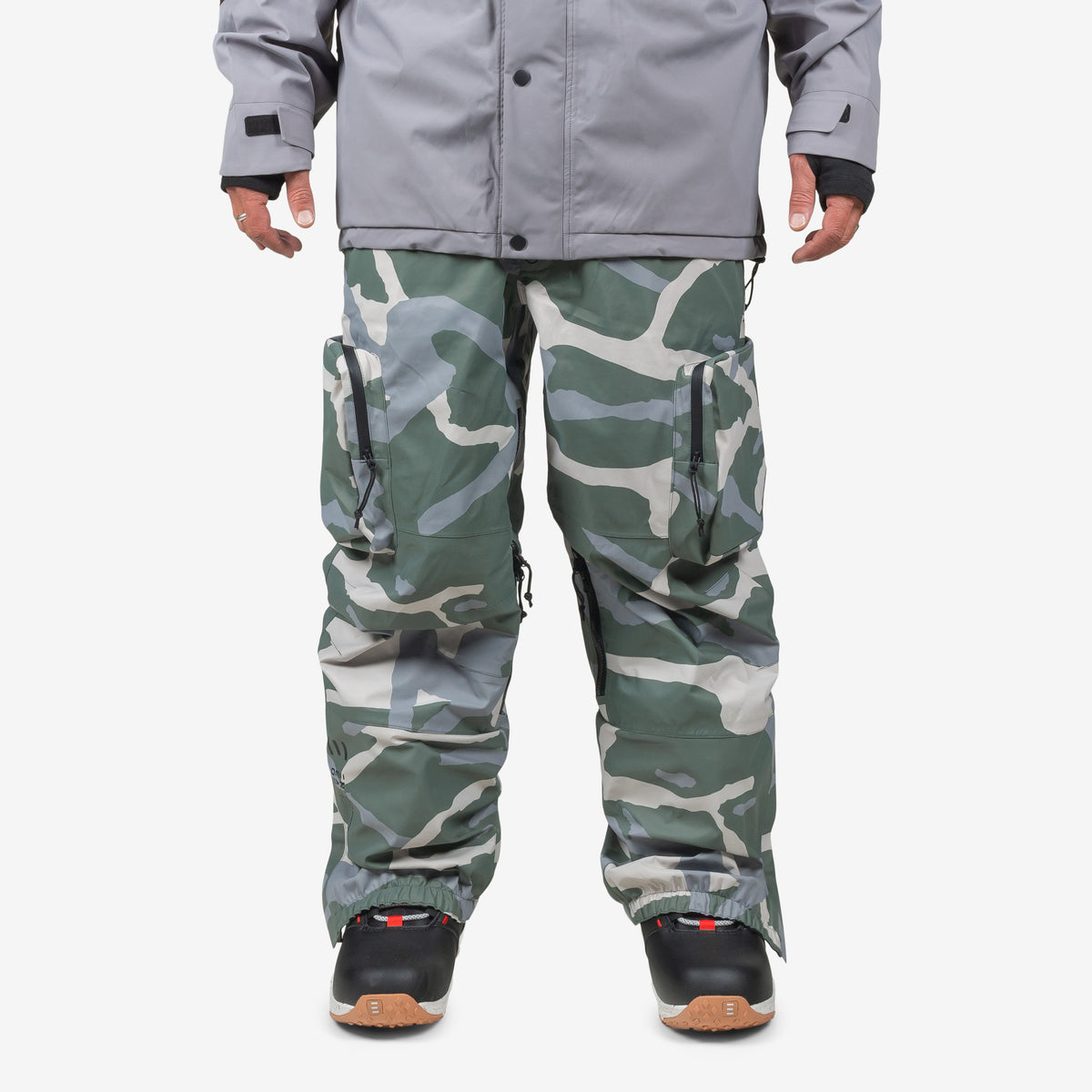 Endeavor 3L Scout Removable Bib Pant - Camo