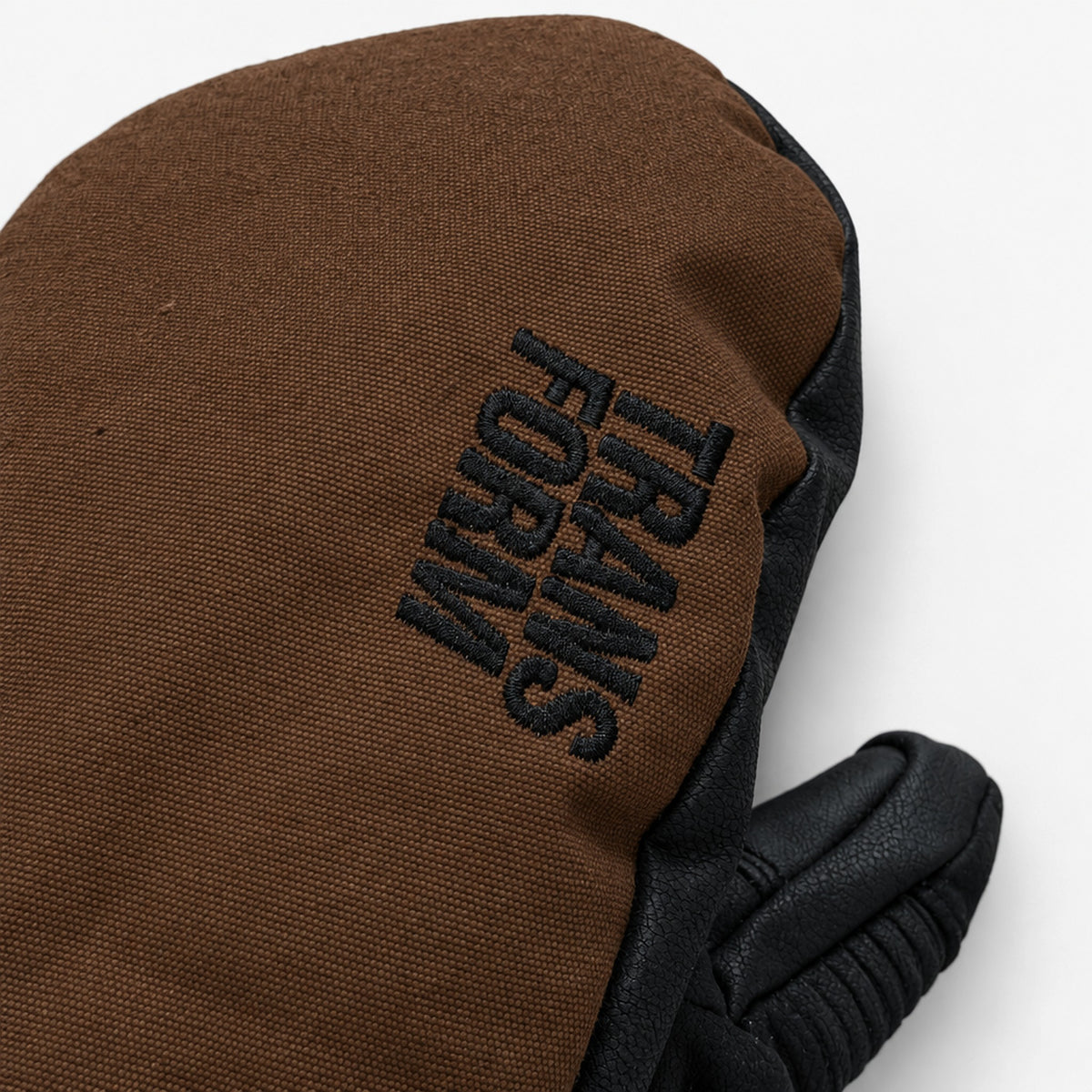 Transform KO Mitt LTD – Chocolate Canvas – embroidered logo detail