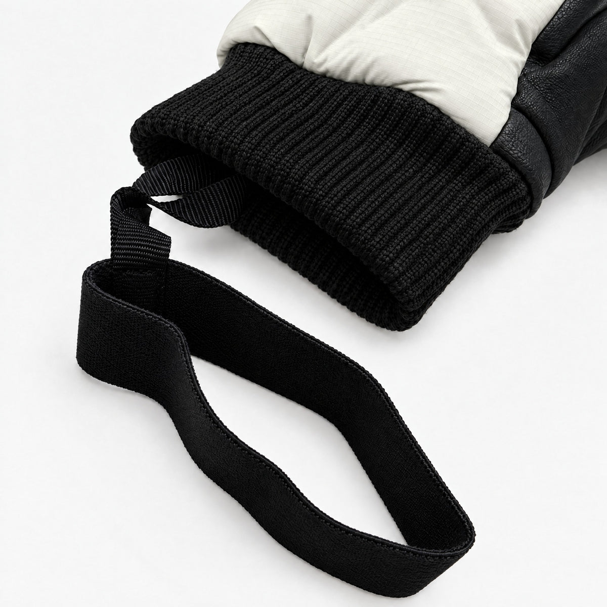 Transform KO Mitt – Cloud – wrist leash