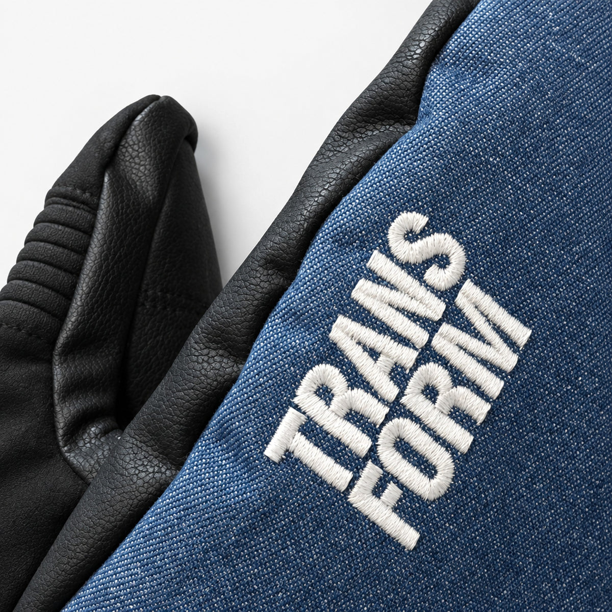 Transform KO Mitt LTD – Denim – embroidered logo detail