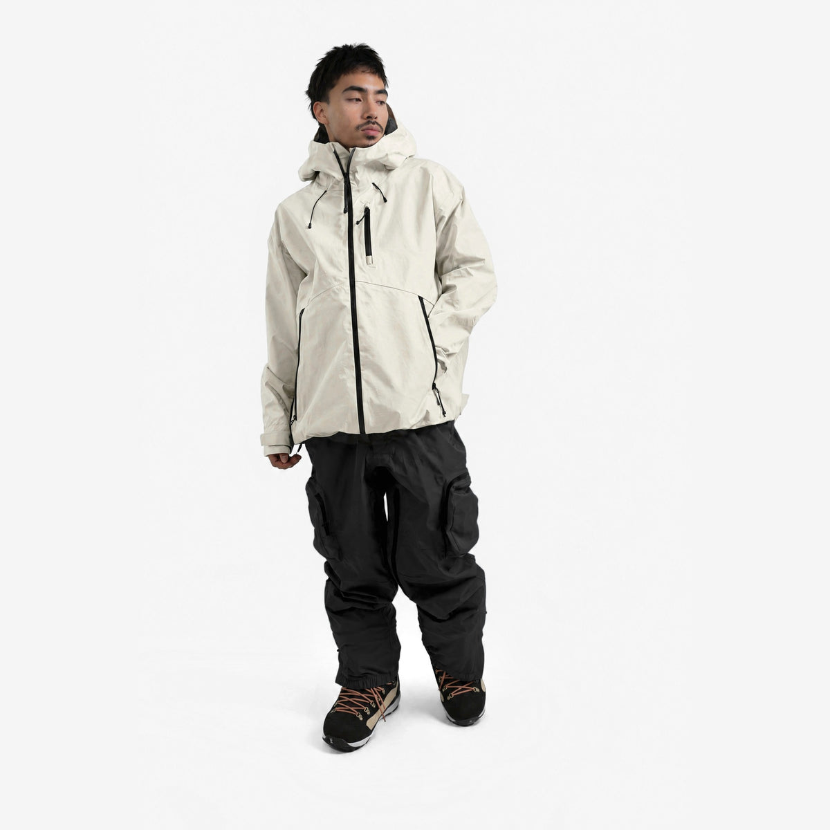 Endeavor 3L Shelter Jacket in Fiber, on model
