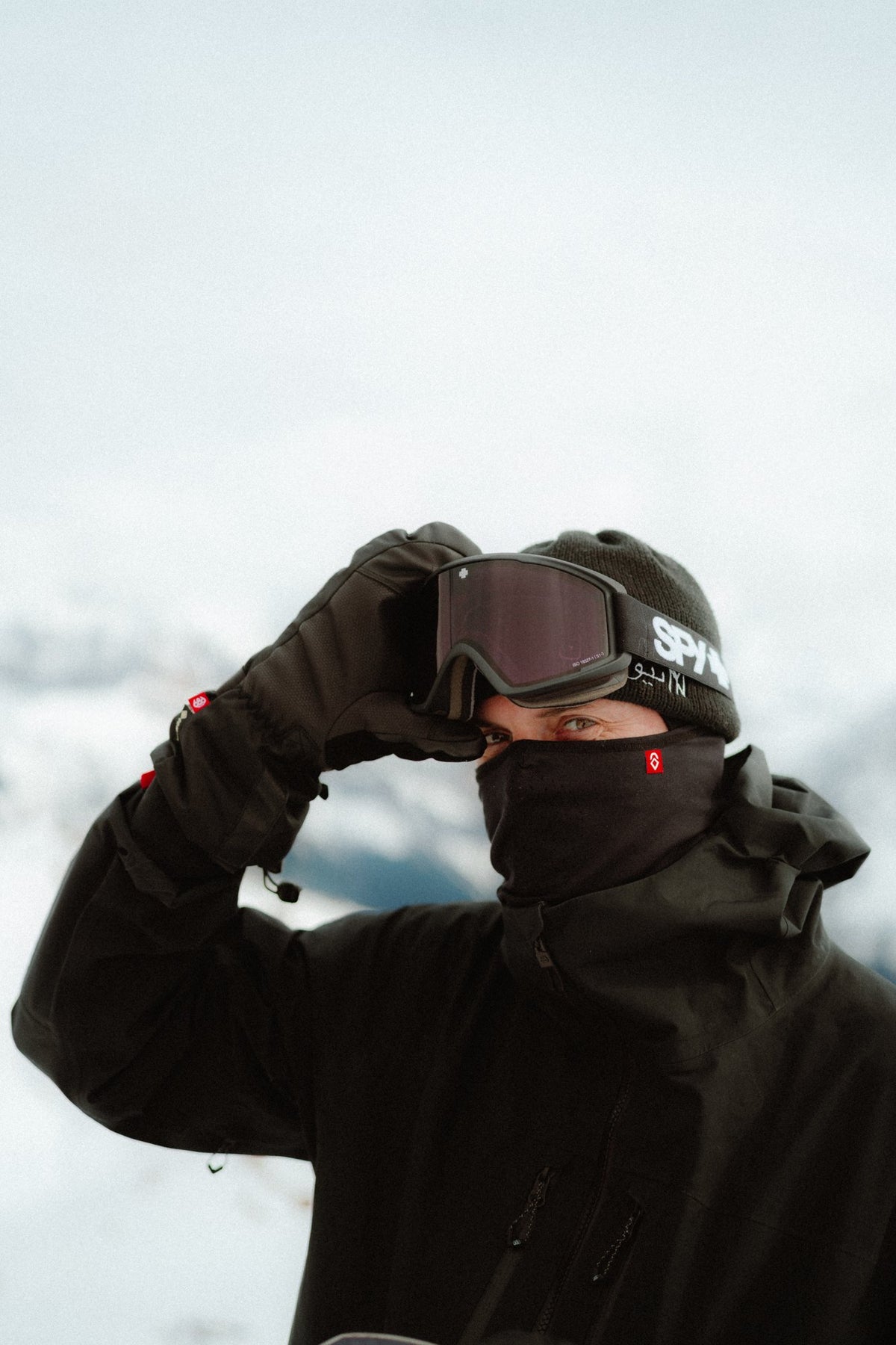 Airhole rider in an Airhole face mask on the mountain