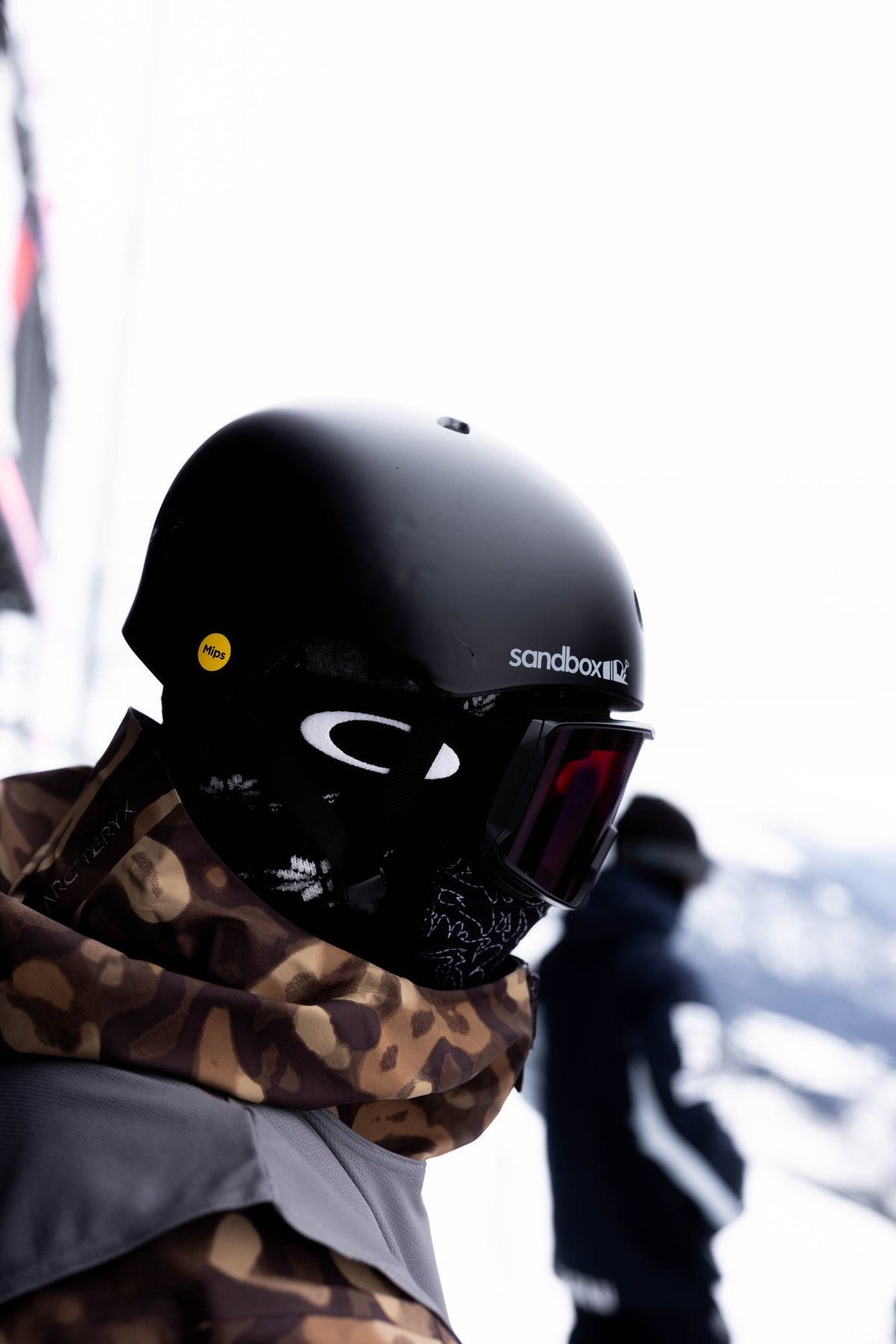 Airhole rider in an Airhole face mask on the mountain