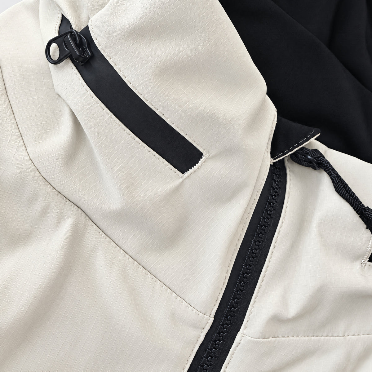 Endeavor 2L Patrol Insulated Jacket Fiber, chest pocket