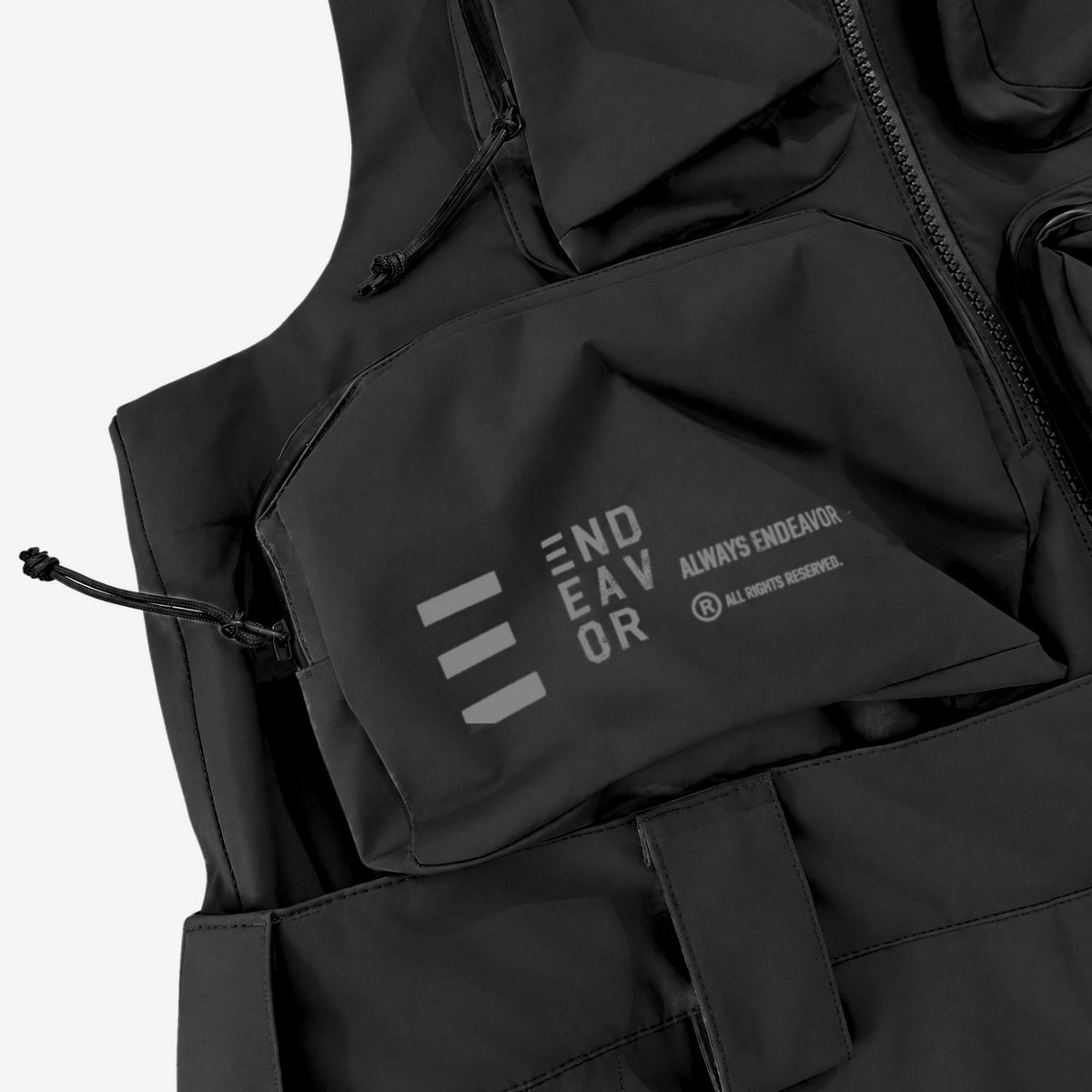 Endeavor 3L Scout Removable Bib Pant Black, bib print detail