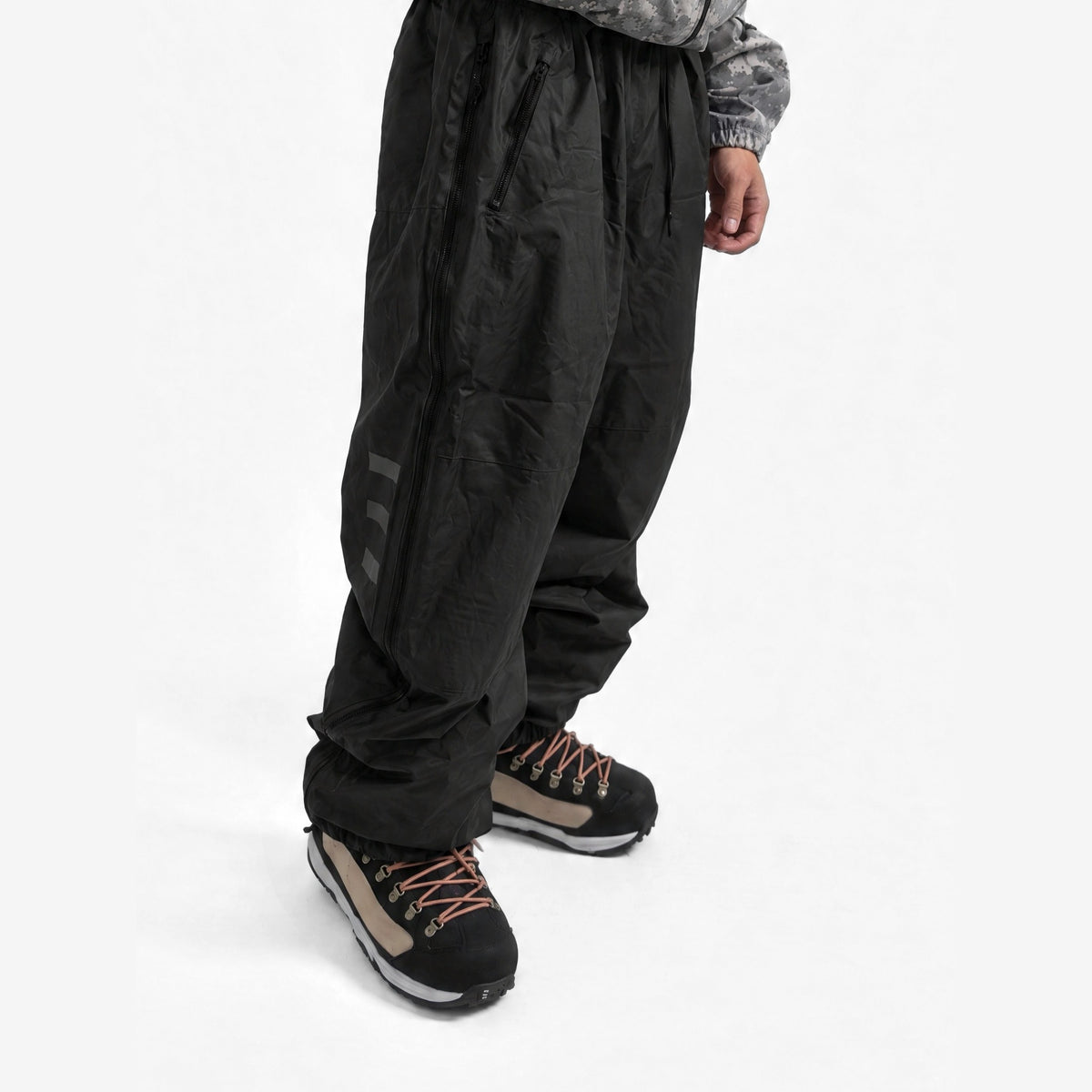Endeavor 3L Scout Park Pant in Black, on model, waist-down