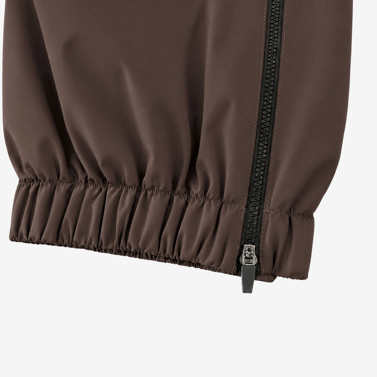 Endeavor 2L Ranger Pant Chocolate, hem detail