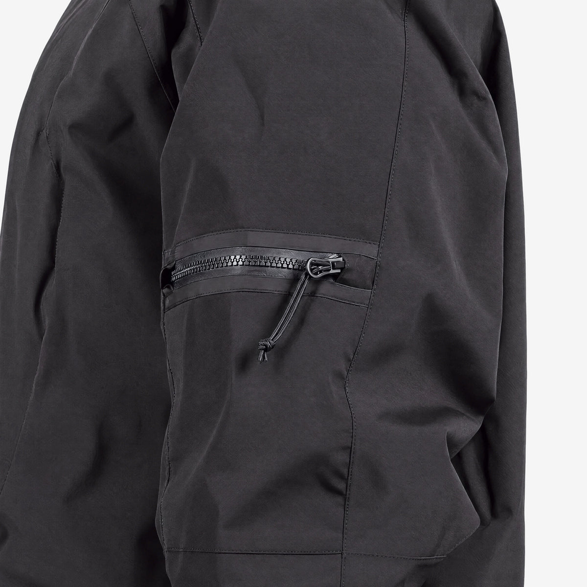 Endeavor 2L Patrol Jacket Black, sleeve pass pocket detail