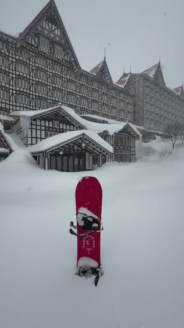 Mason riding the Endeavor Trooper Pro in Japanese powder