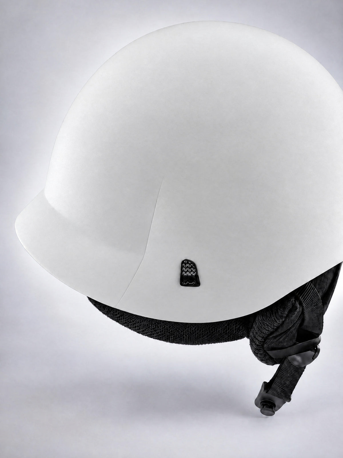 Sandbox Profile – White – studio detail